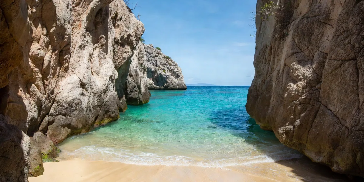 Zipolite beach, Oaxaca — Mexico's only legal clothing-optional beach